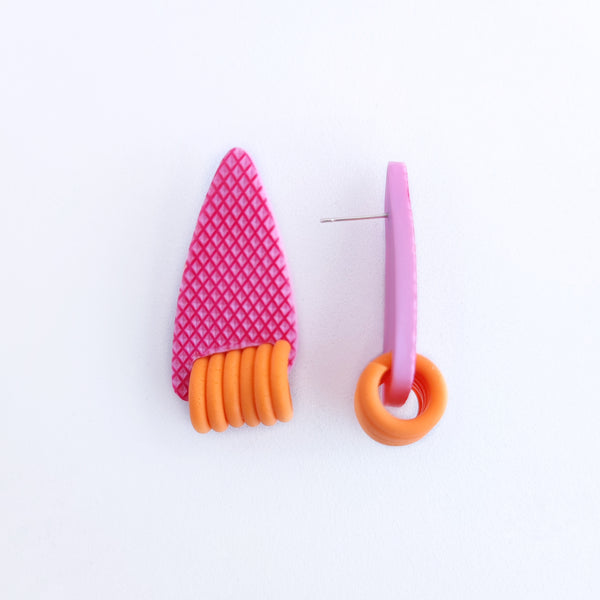 Brincos ISSO - Pink & Orange