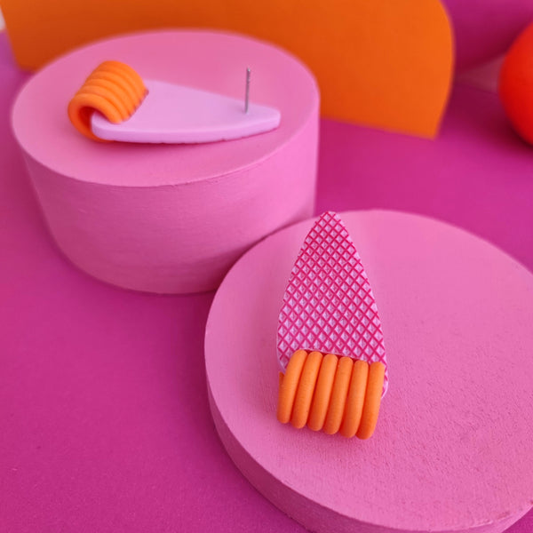 Brincos ISSO - Pink & Orange